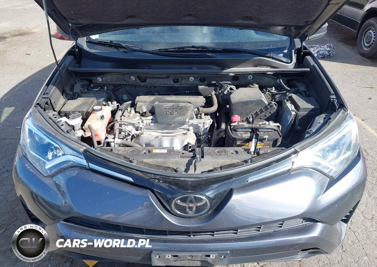 2018 Toyota Rav4 Le VIN:JTMBFREV8JJ217338 - 10