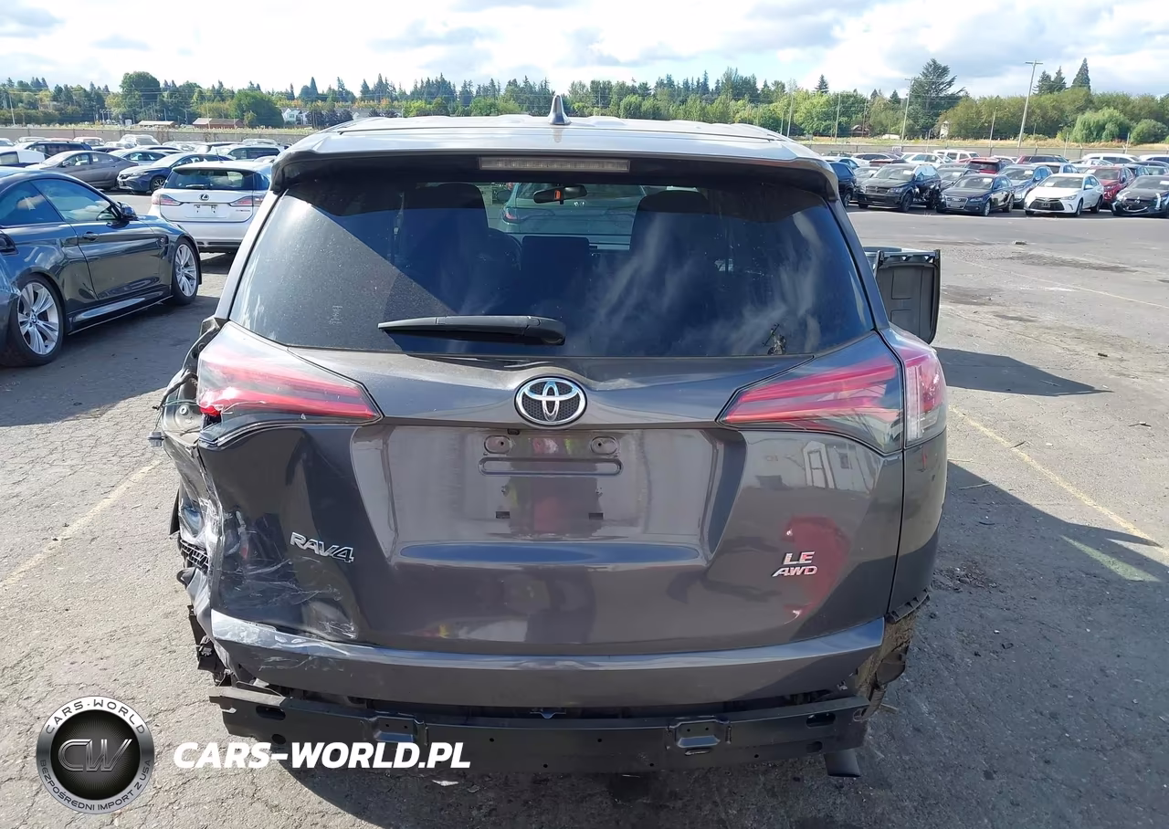 2018 Toyota Rav4 Le VIN:JTMBFREV8JJ217338 - 17