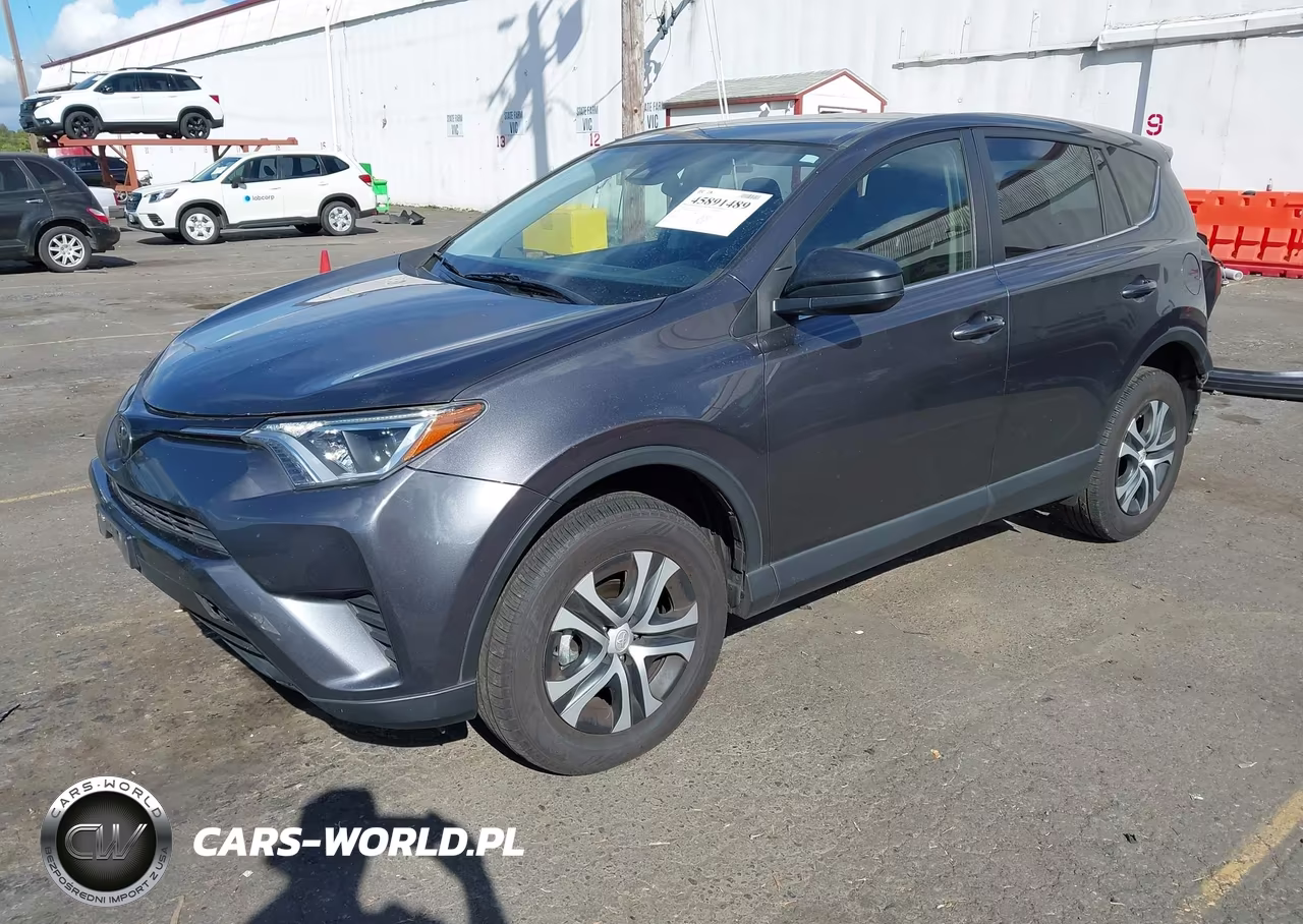 2018 Toyota Rav4 Le VIN:JTMBFREV8JJ217338 - 2