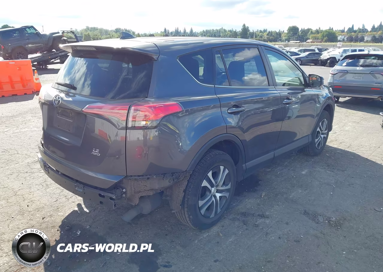2018 Toyota Rav4 Le VIN:JTMBFREV8JJ217338 - 4