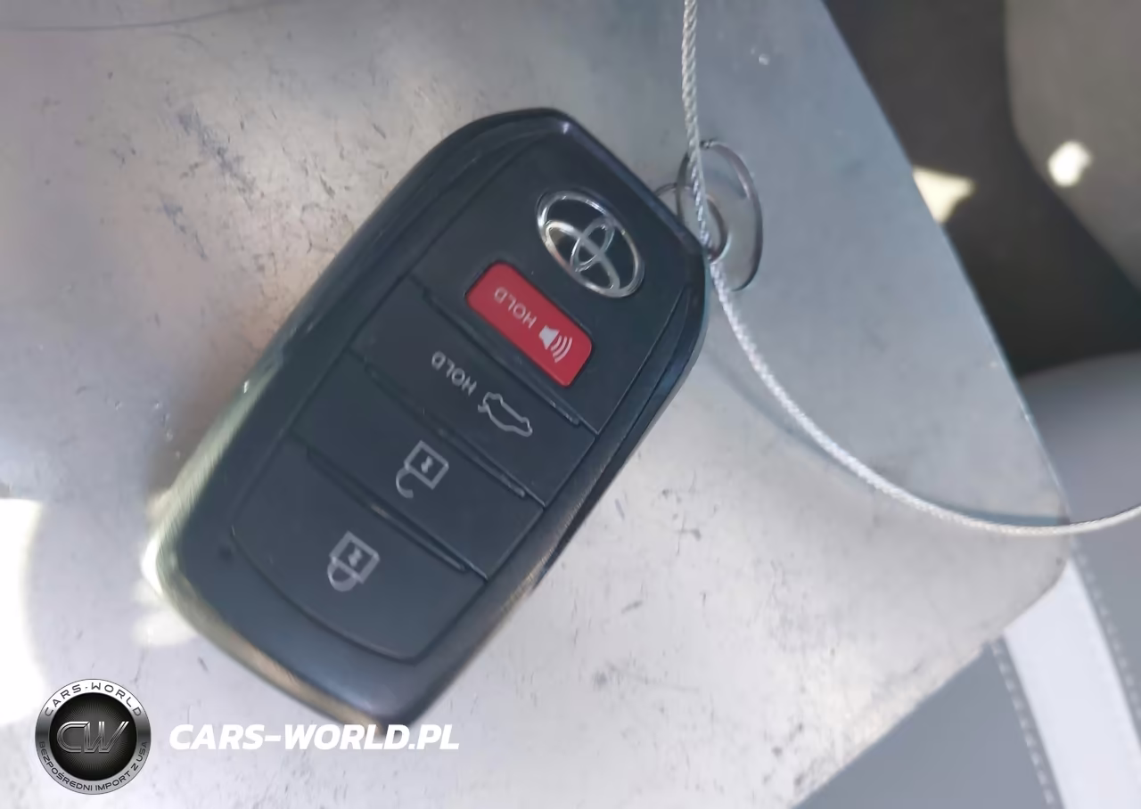 2026 Toyota Camry Se VIN:4T1DAACK0TU311468 - 11