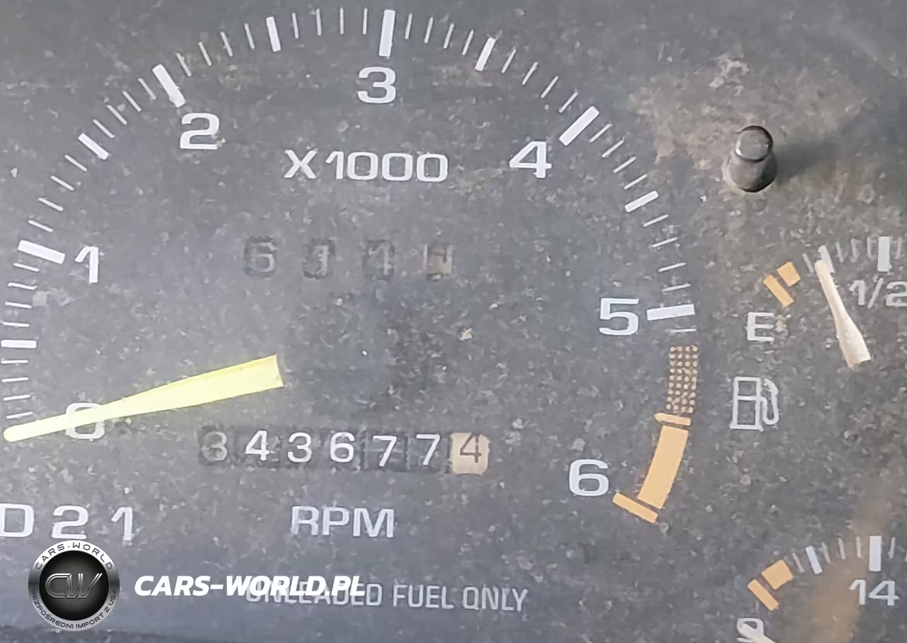 1996 Chevrolet Blazer VIN:1GNCS13W7T2306299 - 7