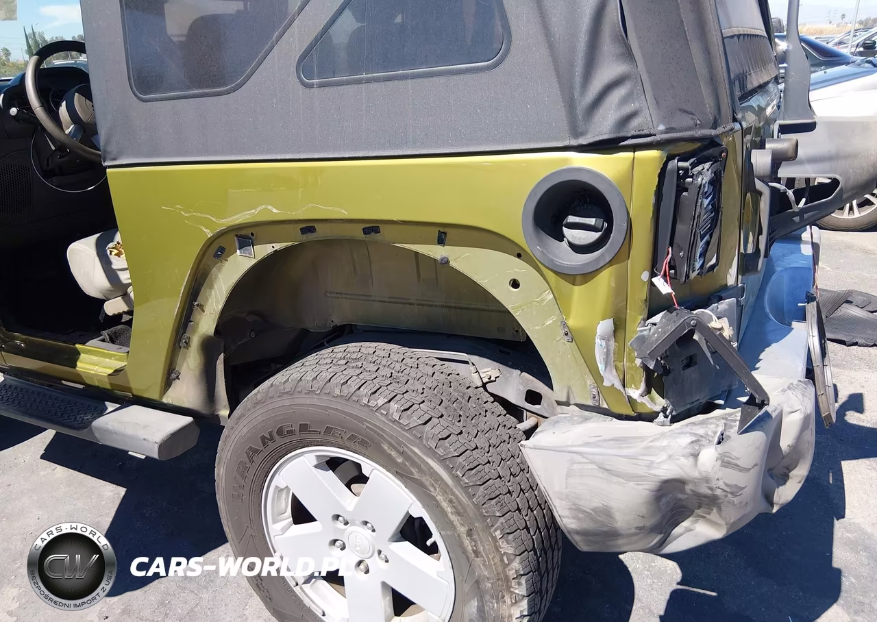 2008 Jeep Wrangler Sahara VIN:1J4FA54118L536029 - 6