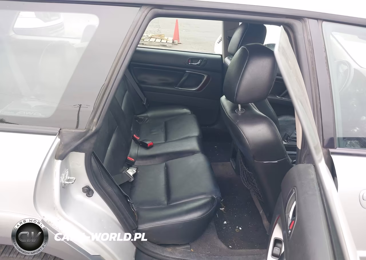 2007 Subaru Outback 2.5I Limited VIN:4S4BP62C077304635 - 8