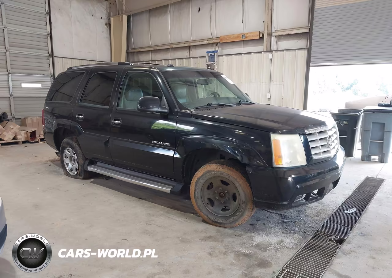 2004 Cadillac Escalade Standard