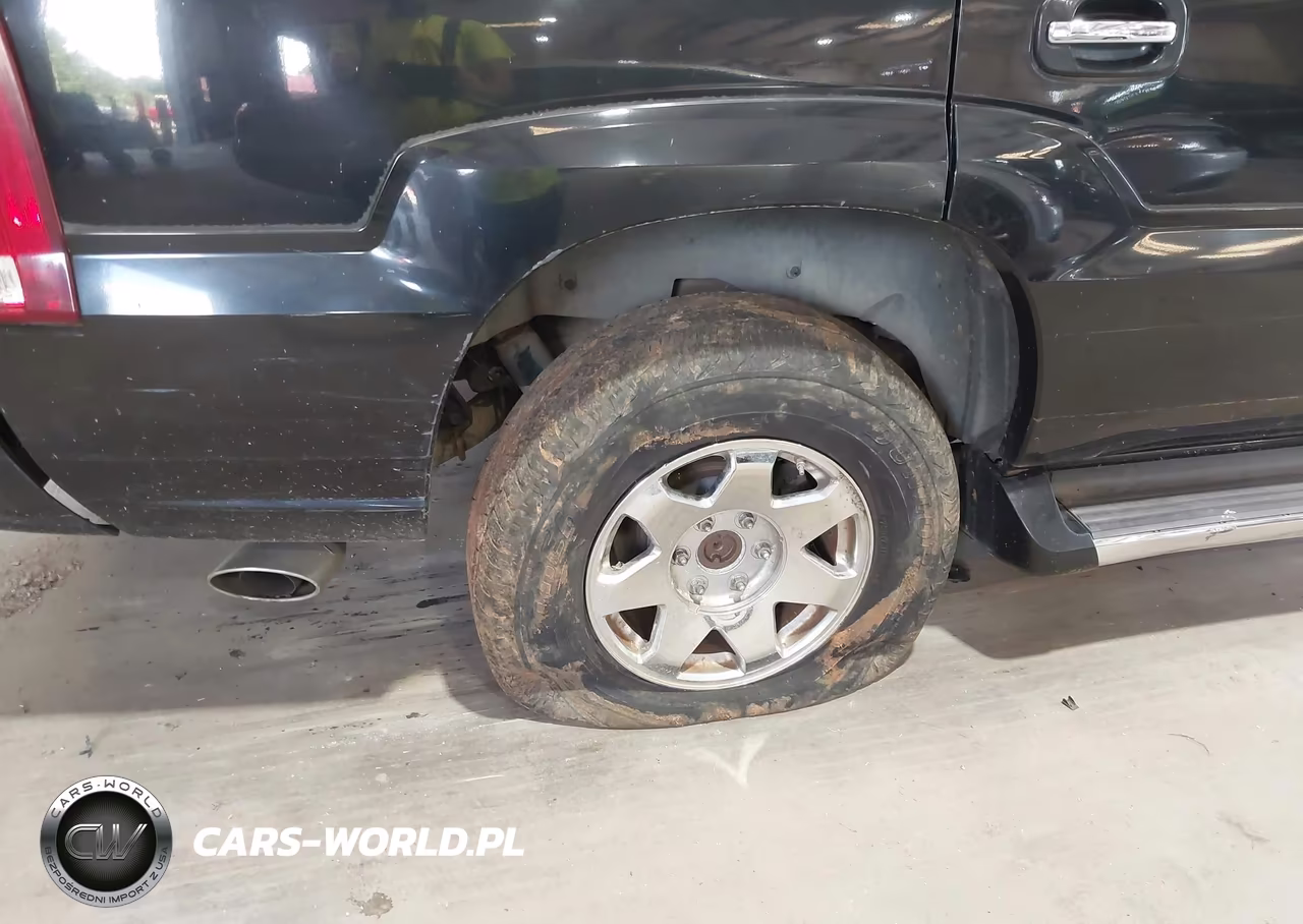 2004 Cadillac Escalade Standard VIN:1GYEK63N94R218962 - 6