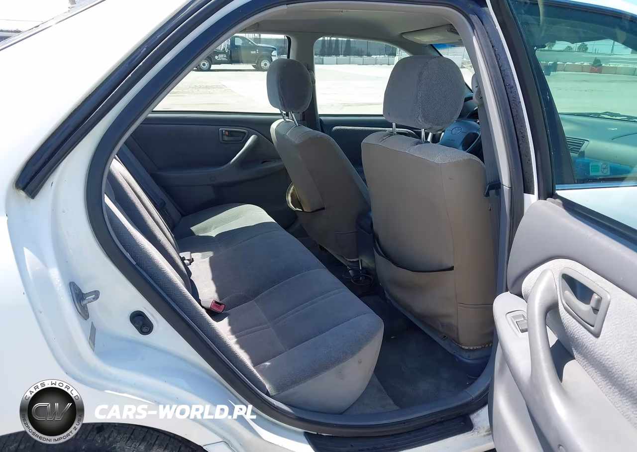 2001 Toyota Camry Ce VIN:4T1BG22K11U860381 - 8