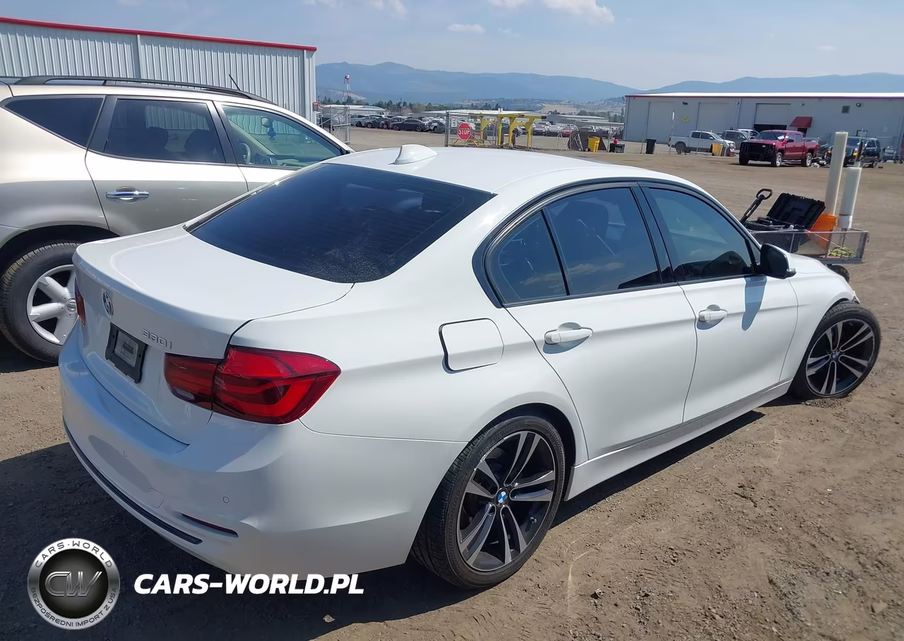 2018 BMW 330I VIN:WBA8B9G59JNU97103 - 4