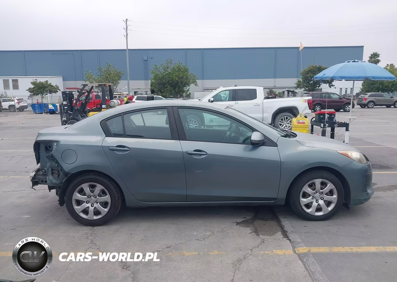 2012 Mazda Mazda3 I Sport VIN:JM1BL1UG4C1613508 - 14