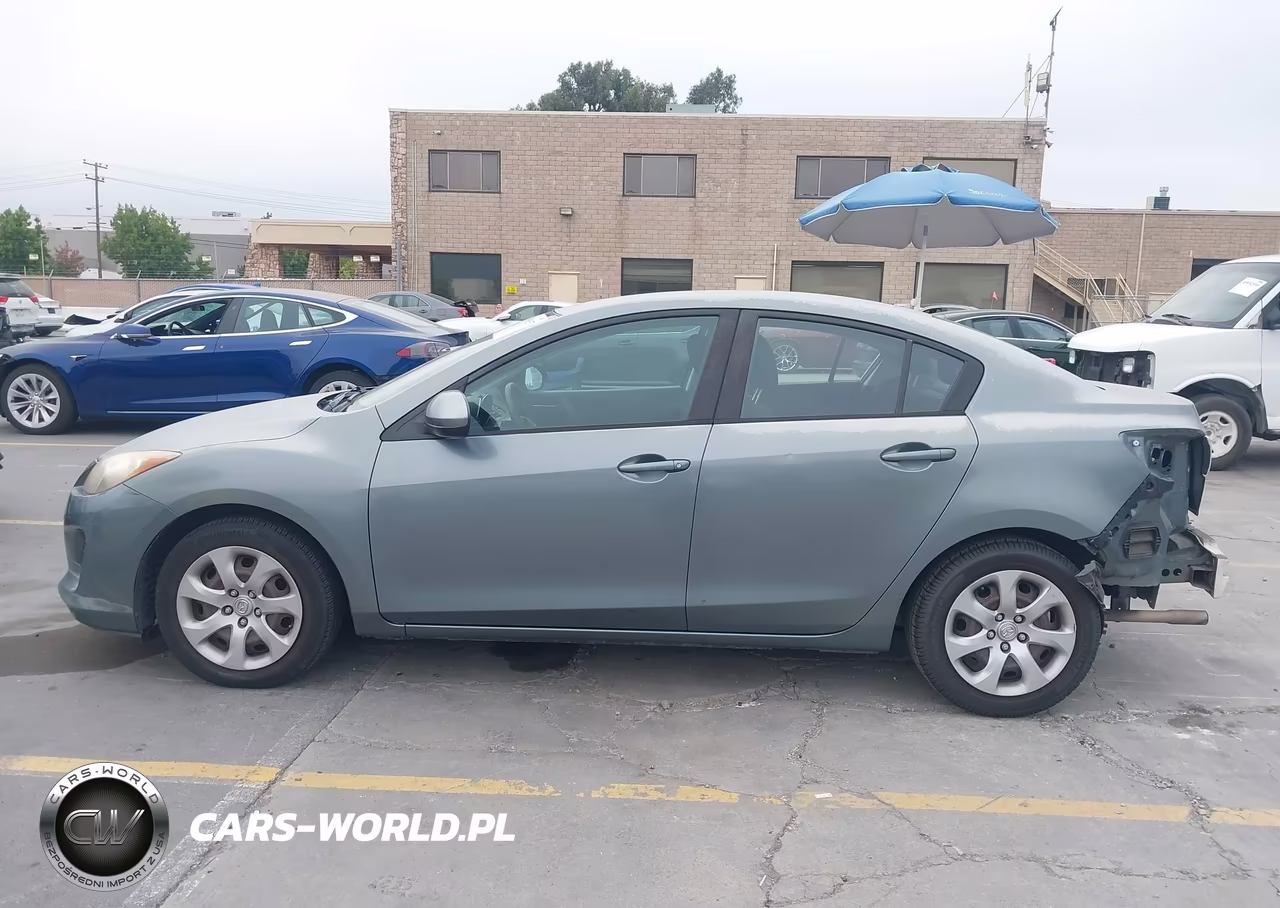 2012 Mazda Mazda3 I Sport VIN:JM1BL1UG4C1613508 - 15