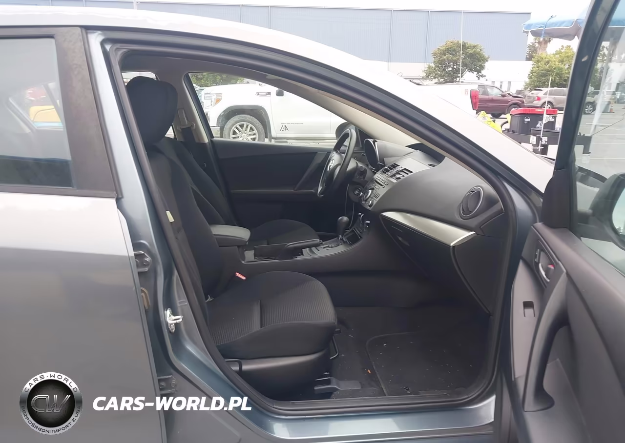 2012 Mazda Mazda3 I Sport VIN:JM1BL1UG4C1613508 - 5