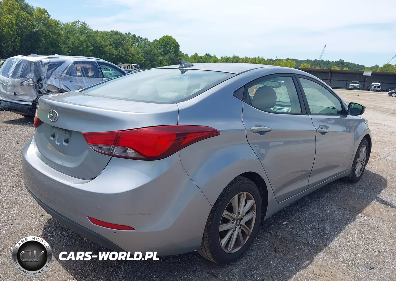 2016 Hyundai Elantra Se VIN:5NPDH4AE7GH680326 - 4