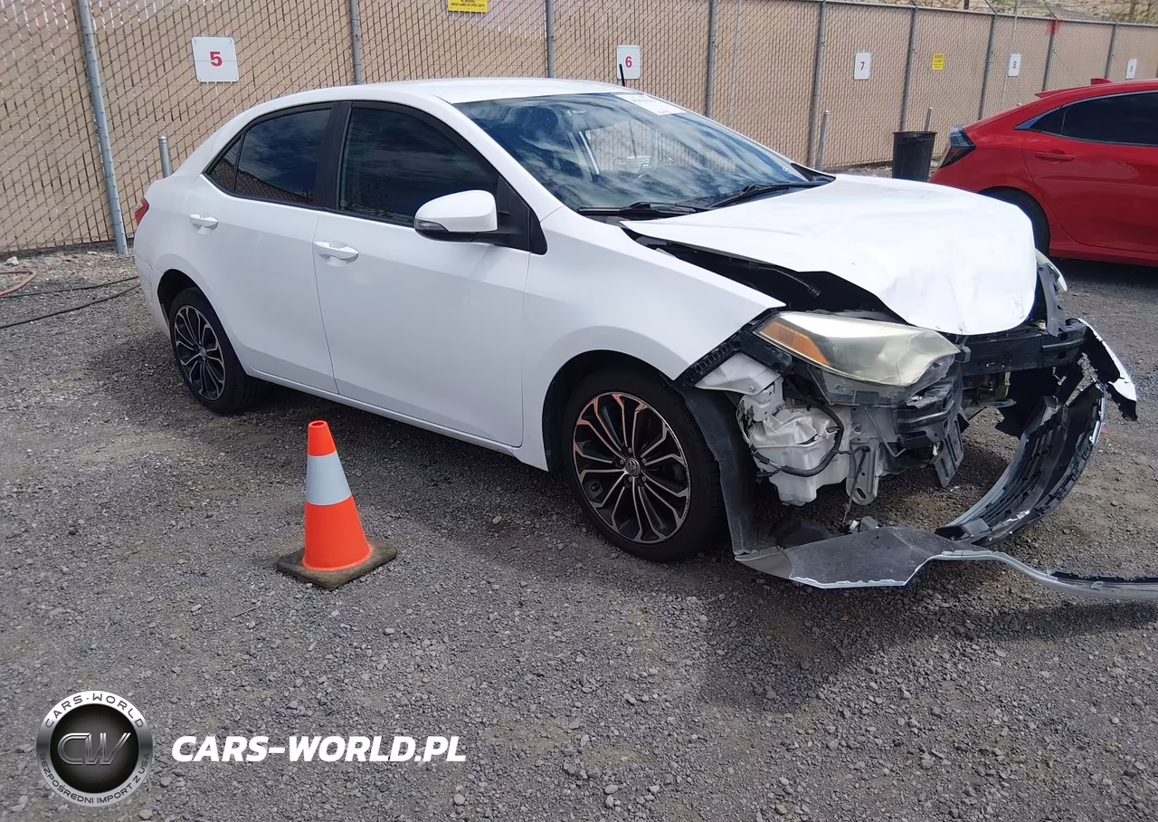 2015 Toyota Corolla S Plus