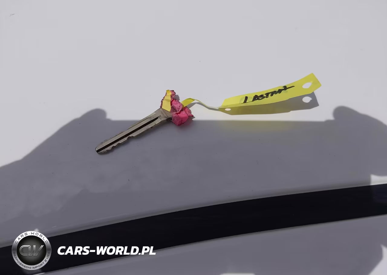 2015 Toyota Corolla S Plus VIN:2T1BURHE2FC452354 - 11
