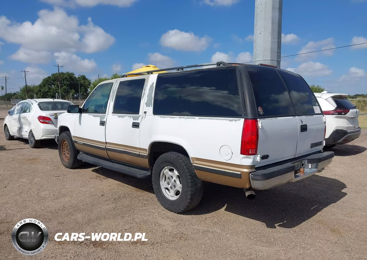 1999 Chevrolet Suburban Lt VIN:1GNFK16R0XJ477720 - 3
