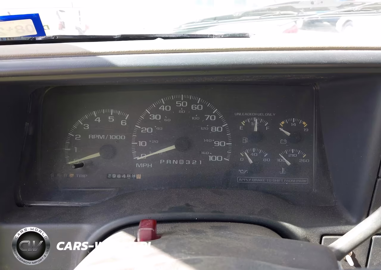 1999 Chevrolet Suburban Lt VIN:1GNFK16R0XJ477720 - 7