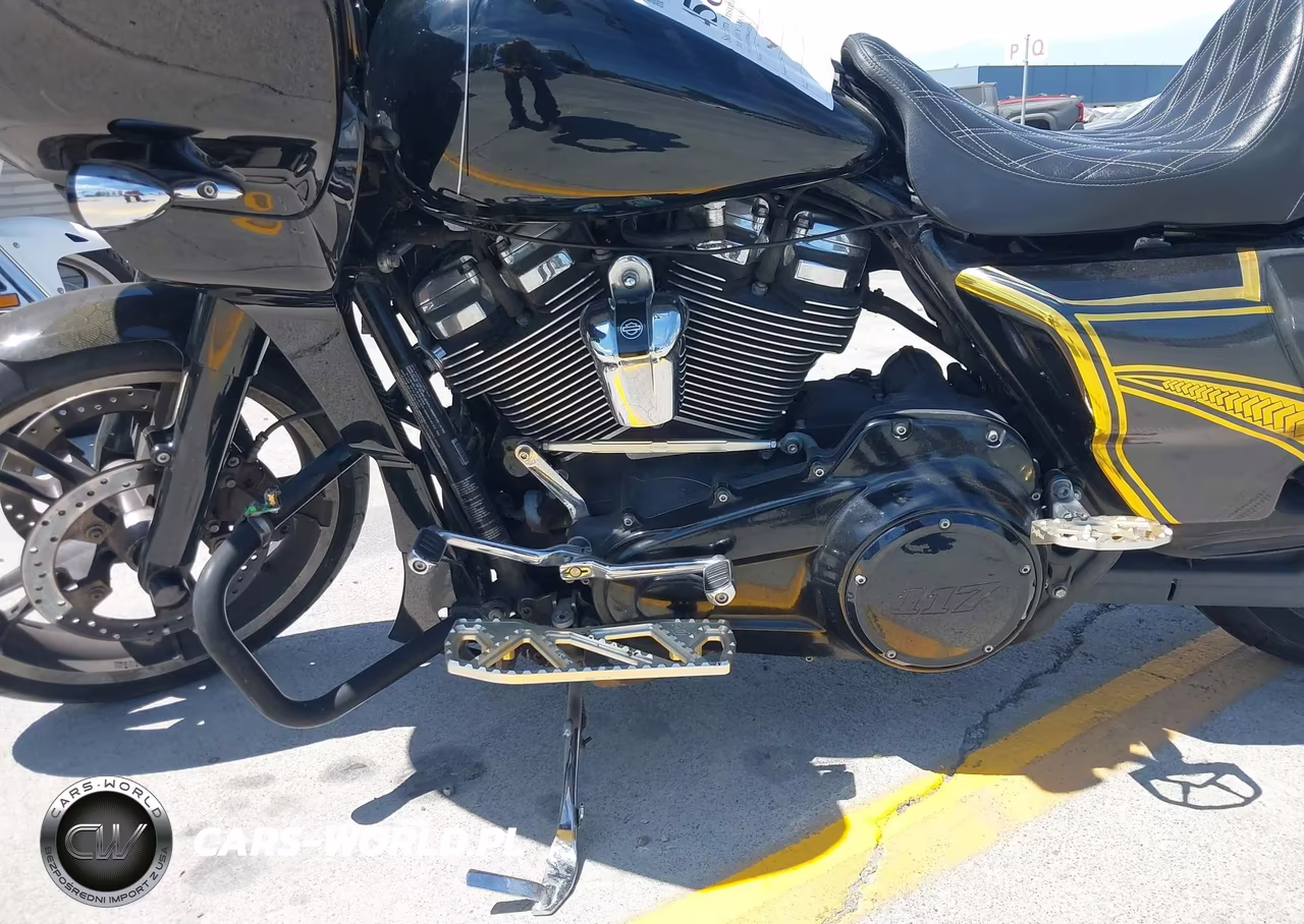 2018 Harley-Davidson Fltrx Road Glide VIN:1HD1KHC10JB642529 - 9