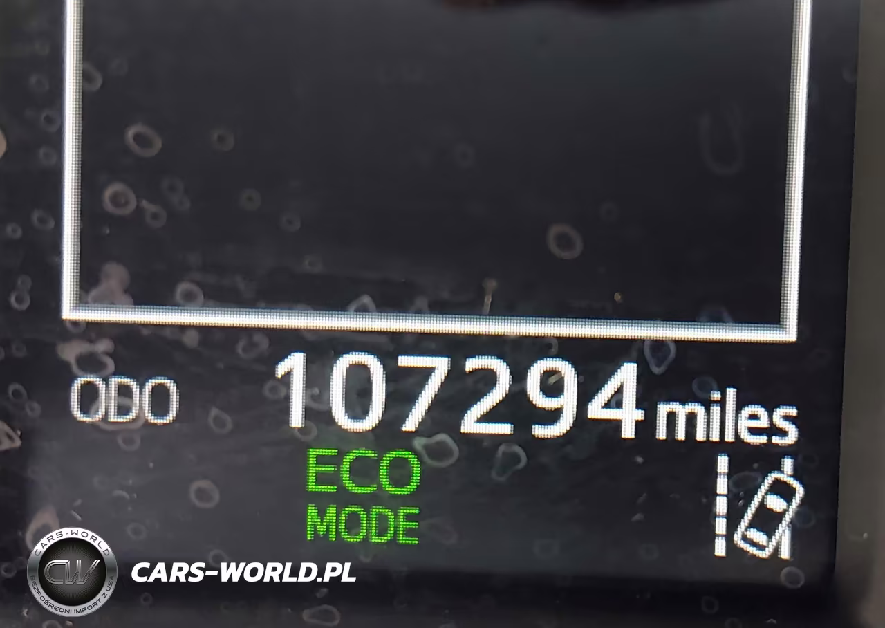 2017 Toyota Rav4 Le VIN:2T3BFREV2HW573912 - 16