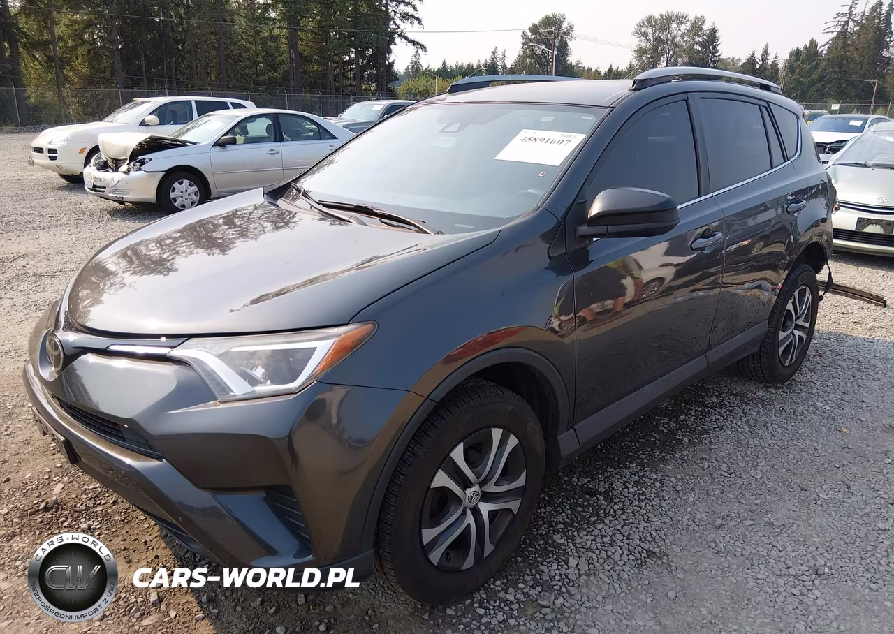2017 Toyota Rav4 Le VIN:2T3BFREV2HW573912 - 2