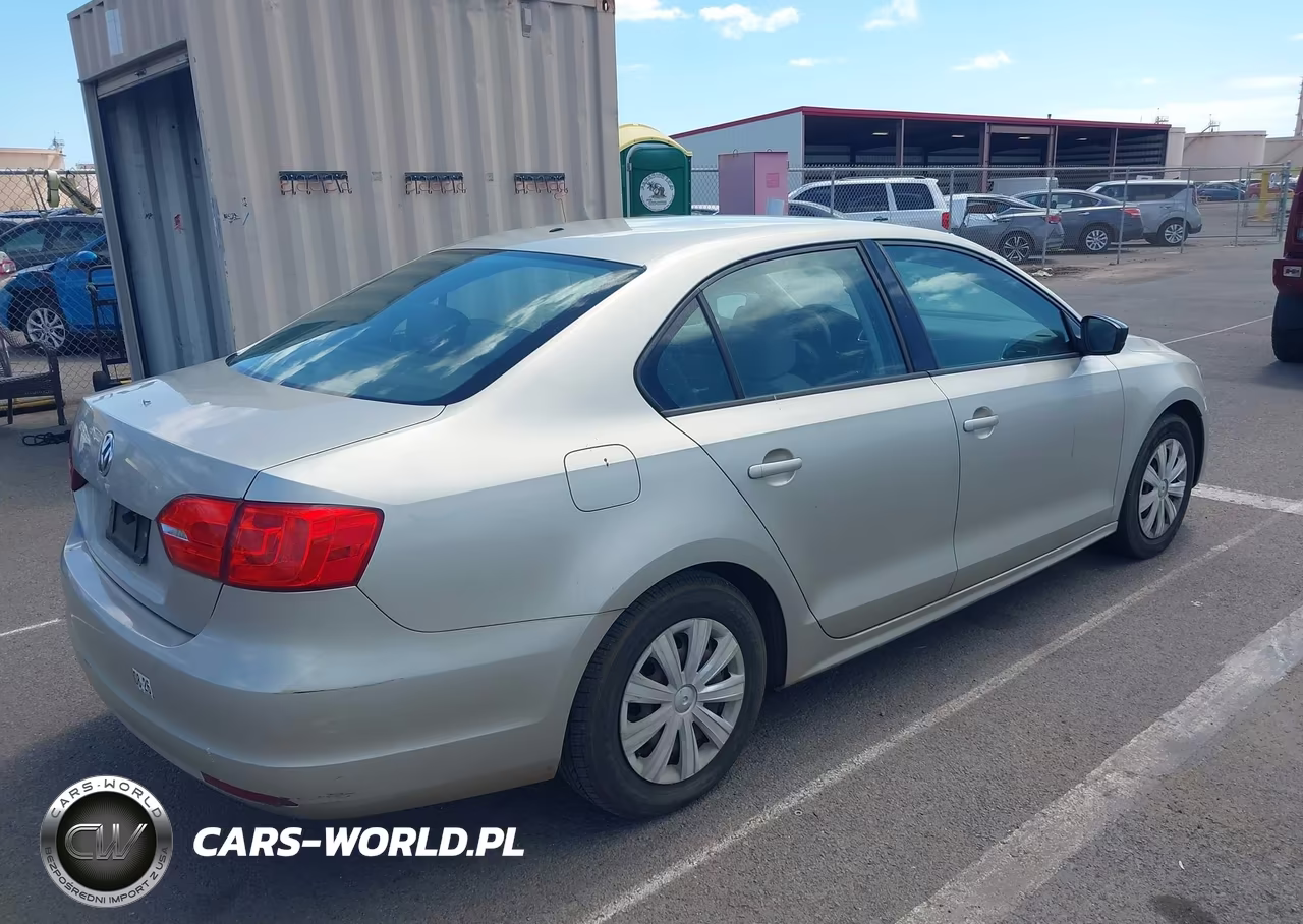 2014 Volkswagen Jetta 2.0L S VIN:3VW2K7AJ3EM250708 - 4