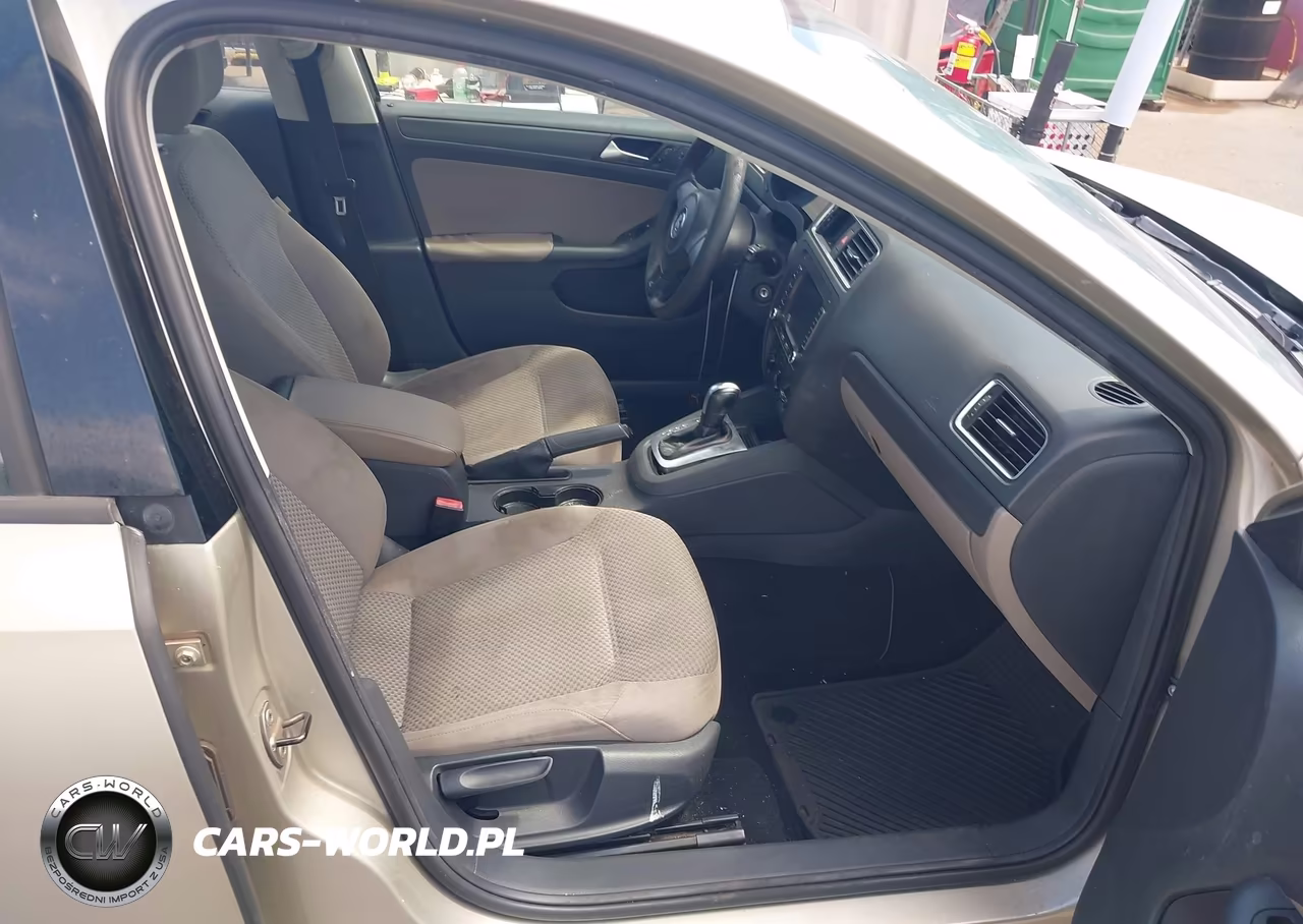 2014 Volkswagen Jetta 2.0L S VIN:3VW2K7AJ3EM250708 - 5