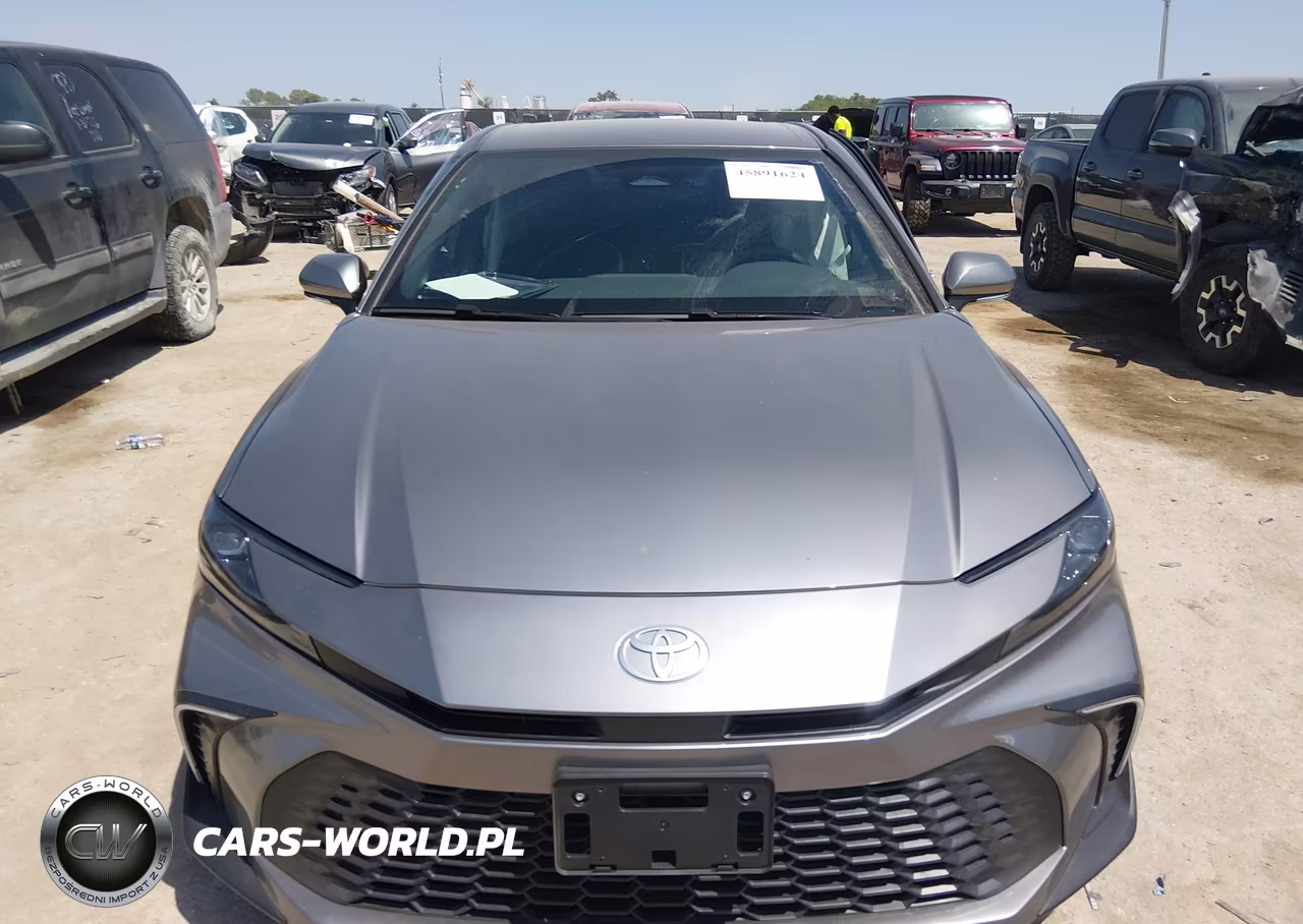 2026 Toyota Camry Se VIN:4T1DAACK4TU337068 - 12