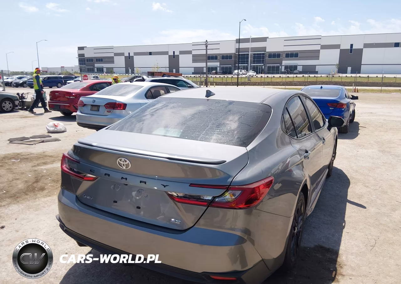 2026 Toyota Camry Se VIN:4T1DAACK4TU337068 - 4