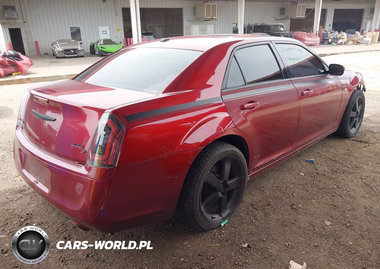 2014 Chrysler 300 300S VIN:2C3CCAGG5EH257935 - 4