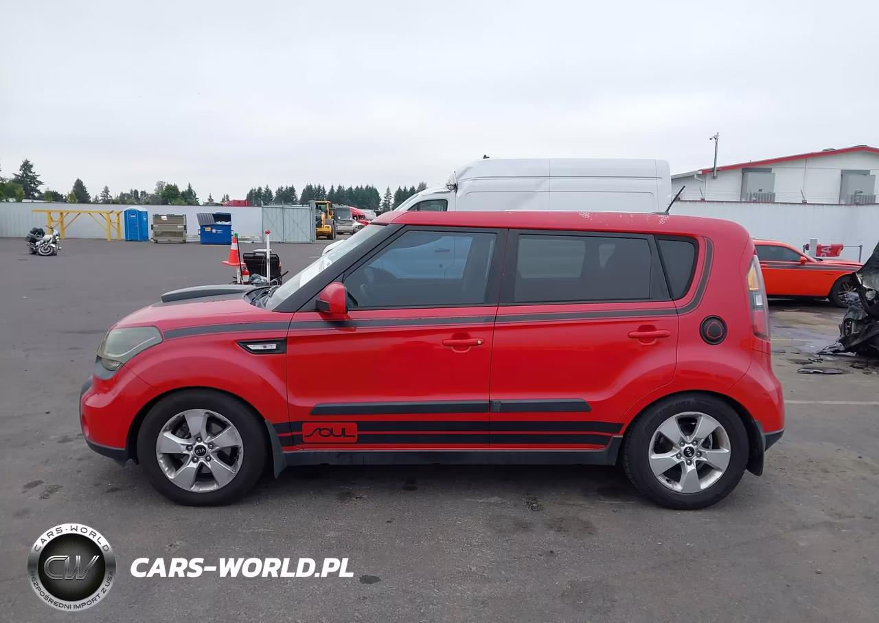 2011 Kia Soul Sport VIN:KNDJT2A27B7211777 - 14
