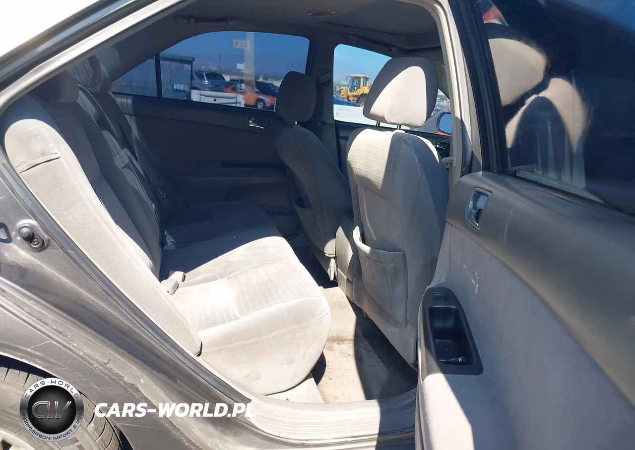 2005 Toyota Camry Le V6 VIN:4T1BF30K75U610080 - 8