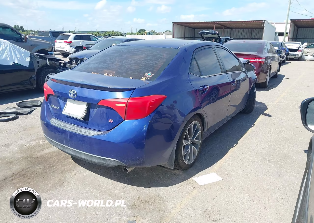 2015 Toyota Corolla S Plus VIN:2T1BURHE2FC321411 - 4