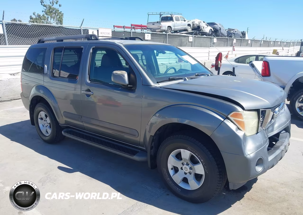 2005 Nissan Pathfinder Se