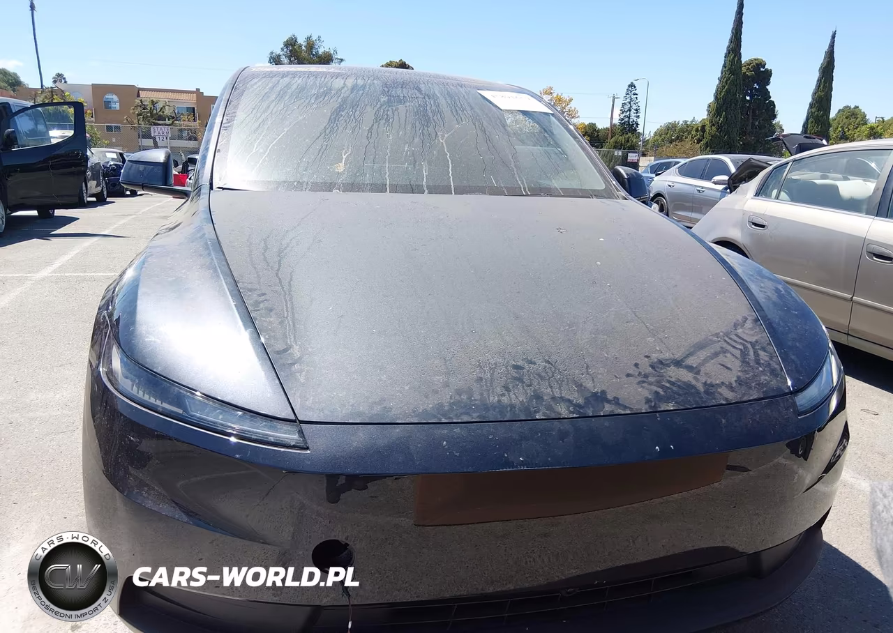 2026 Tesla Model Y Premium-Rear-Wheel Drive VIN:7SAYGDED7TA601137 - 14