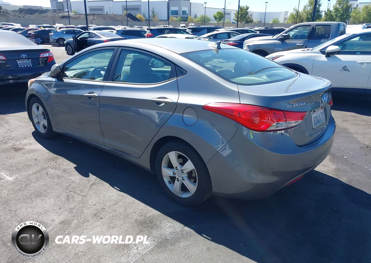 2012 Hyundai Elantra Gls VIN:5NPDH4AEXCH124425 - 3