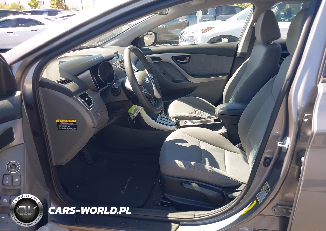 2012 Hyundai Elantra Gls VIN:5NPDH4AEXCH124425 - 5
