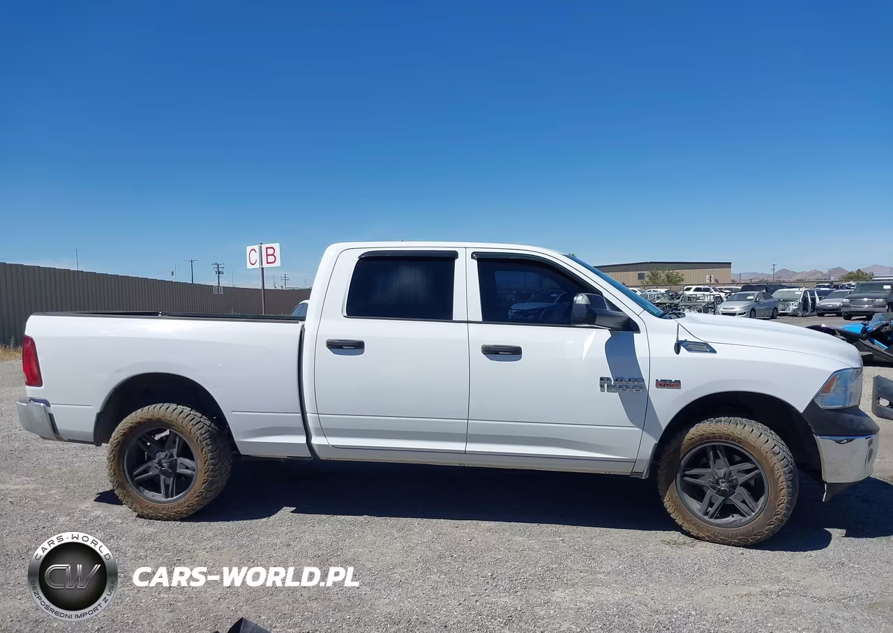 2016 Ram 1500 Tradesman VIN:1C6RR7ST7GS322573 - 14