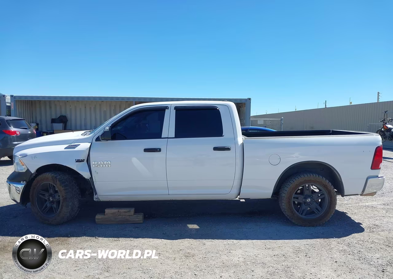2016 Ram 1500 Tradesman VIN:1C6RR7ST7GS322573 - 15