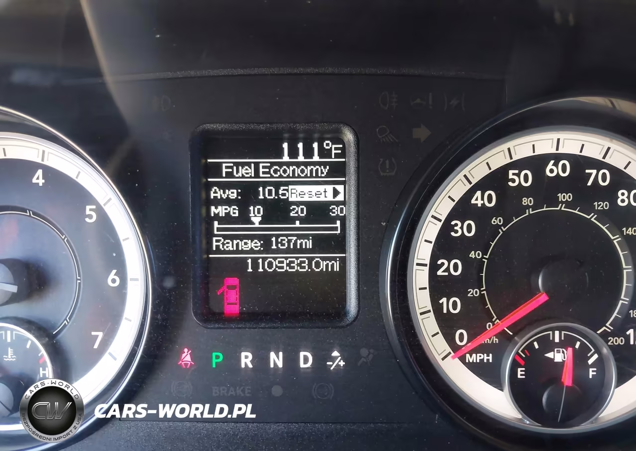2016 Ram 1500 Tradesman VIN:1C6RR7ST7GS322573 - 16