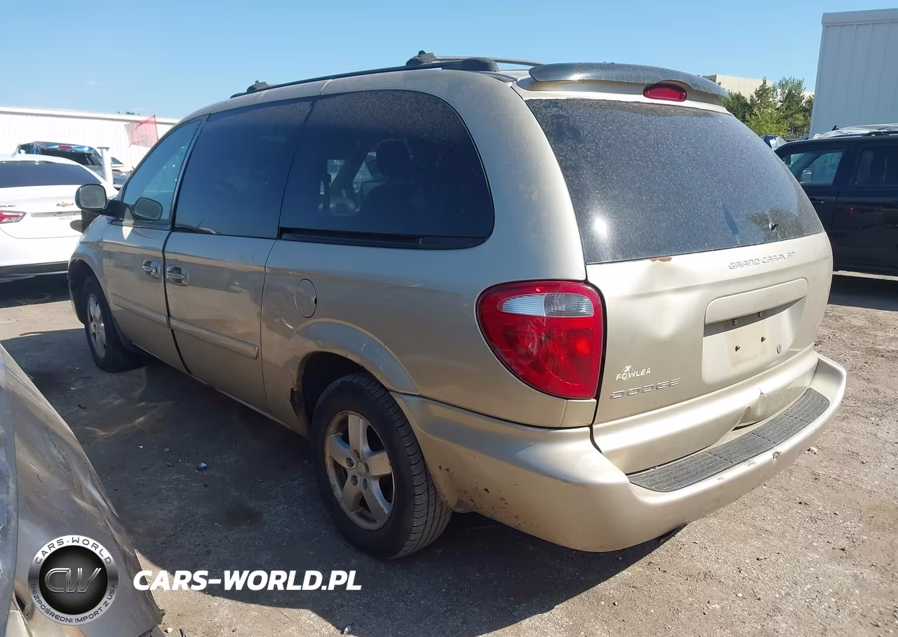 2005 Dodge Grand Caravan Sxt VIN:2D4GP44L05R328315 - 3