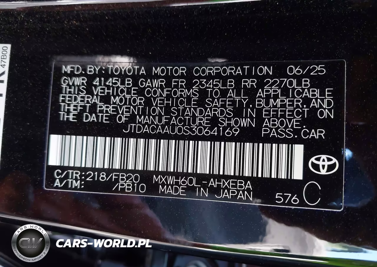 2025 Toyota Prius Le VIN:JTDACAAU0S3064169 - 9