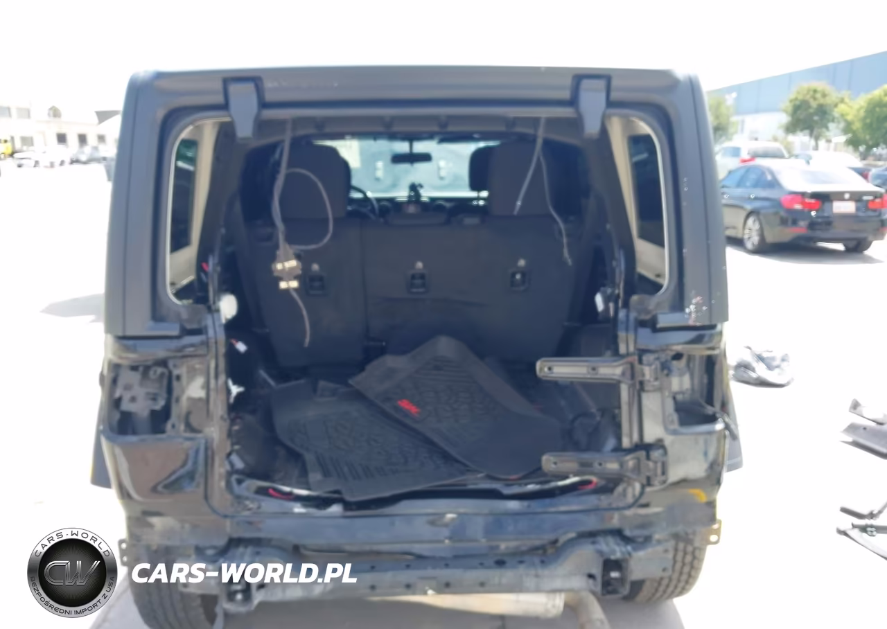 2020 Jeep Wrangler Unlimited Sport S 4X4 VIN:1C4HJXDN0LW265081 - 6