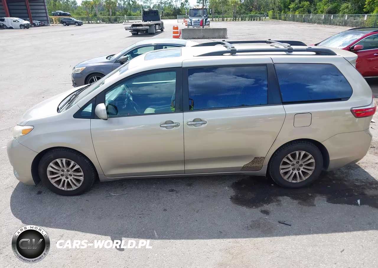 2016 Toyota Sienna Xle Premium 8 Passenger VIN:5TDYK3DC3GS759347 - 14