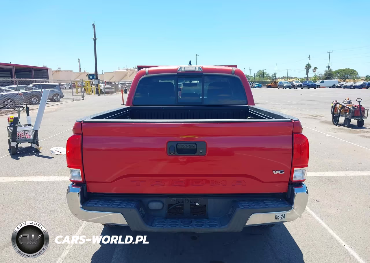 2016 Toyota Tacoma Sr5 V6 VIN:3TMAZ5CN1GM015810 - 16