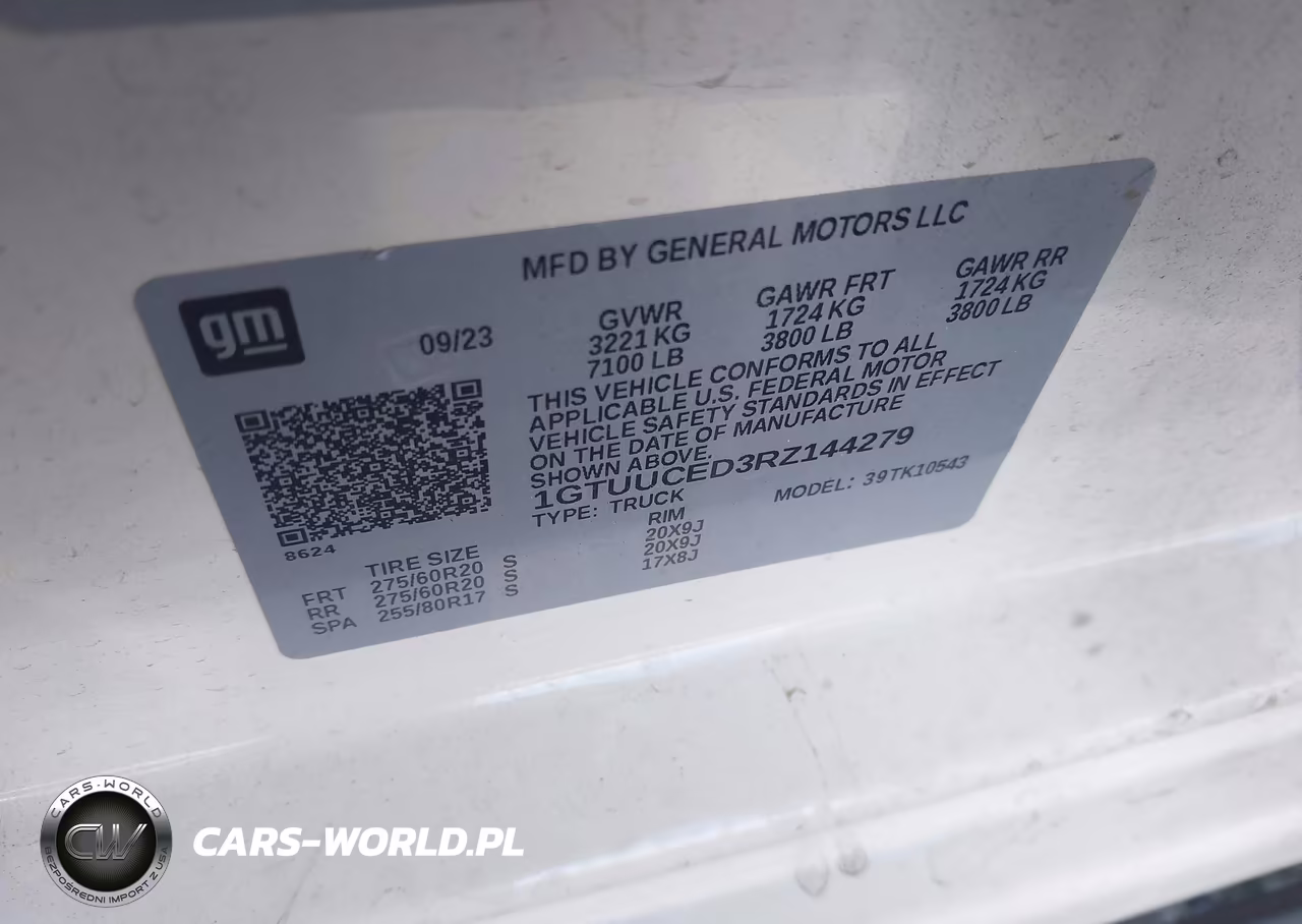 2024 GMC Sierra 1500 4Wd Short Box Elevation With 3Sb VIN:1GTUUCED3RZ144279 - 9