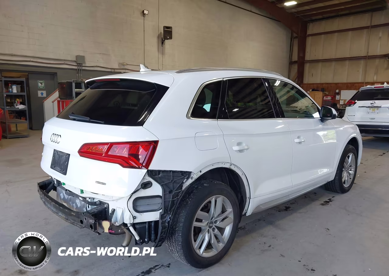 2020 Audi Q5 Premium 45 Tfsi Quattro S Tronic VIN:WA1ANAFY2L2009293 - 4