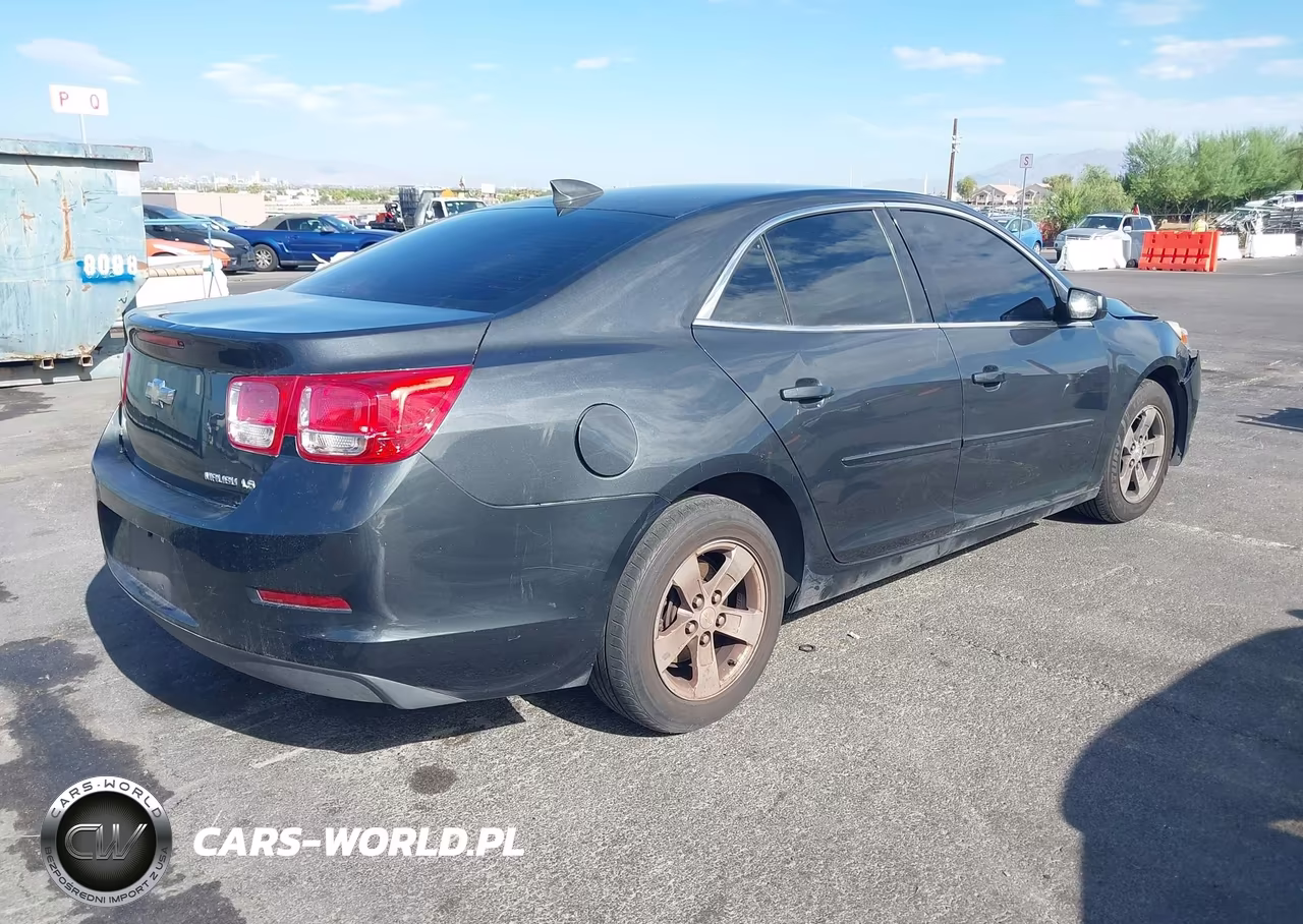 2015 Chevrolet Malibu Ls VIN:1G11B5SL6FF199847 - 4