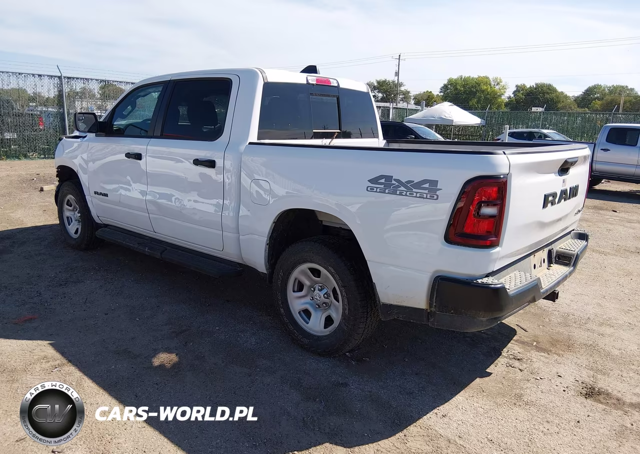 2025 Ram 1500 Tradesman 4X4 5'7 Box VIN:1C6RRFGG5SN775944 - 3