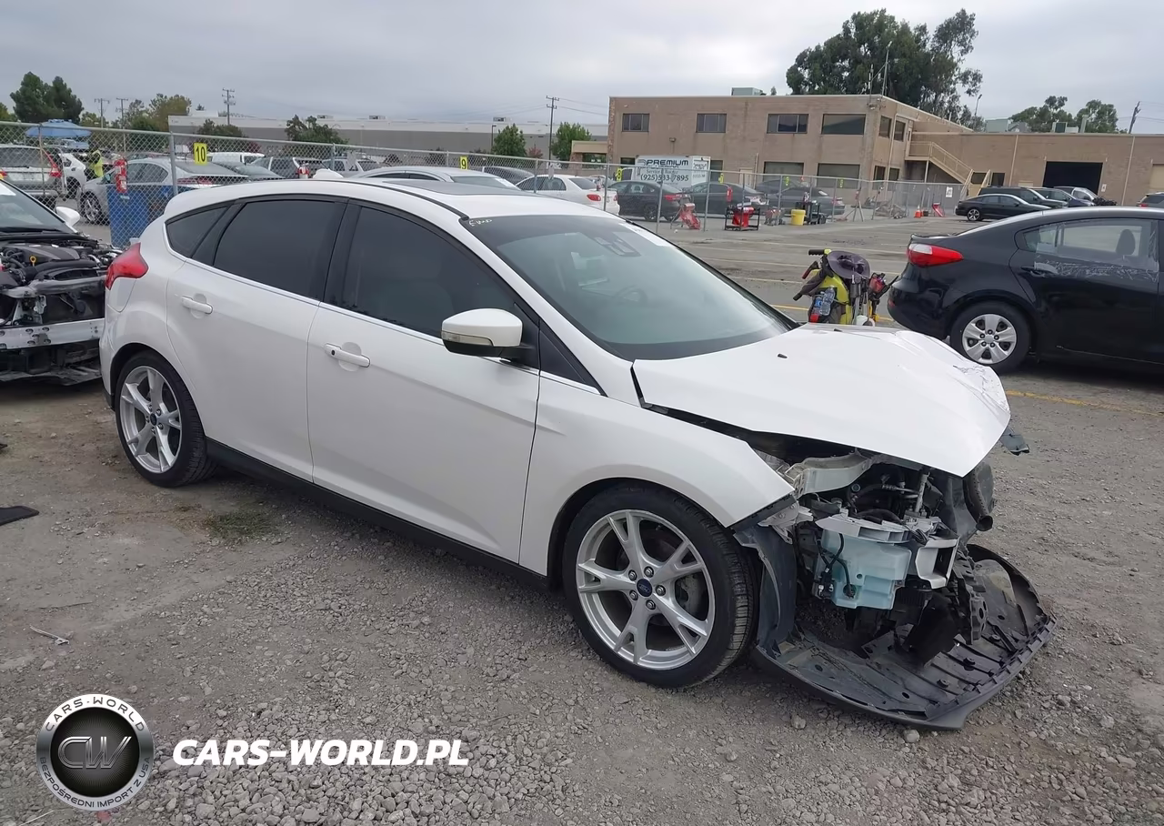 2015 Ford Focus Titanium – zdjęcie 1 z 17