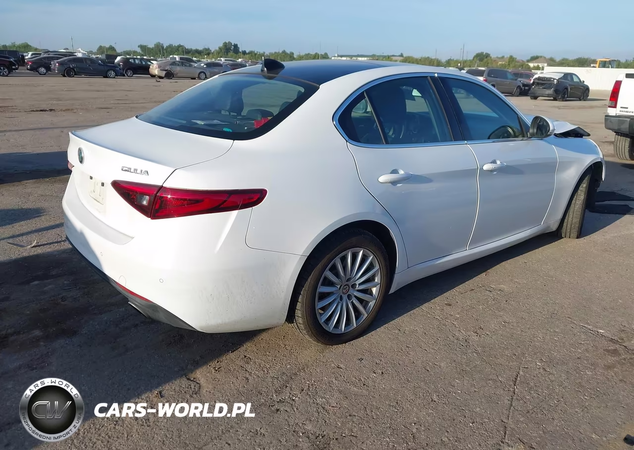 2021 Alfa Romeo Giulia Awd VIN:ZARFANAN6M7639694 - 4