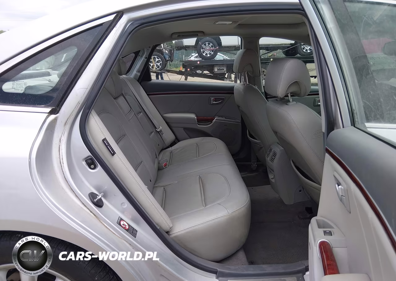 2008 Hyundai Azera Limited VIN:KMHFC46F28A316733 - 8
